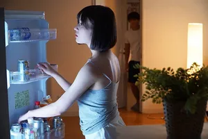 Chị vợ cãi nhau với gã chồng đến nhà con ghệ ở rồi quan hệ luôn chồng yêu em gái