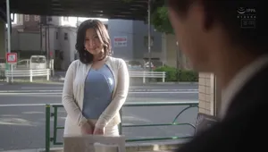 ông xã yếu không làm lên đỉnh, bà xã lên mạng tìm trai trẻ xxx khỏe