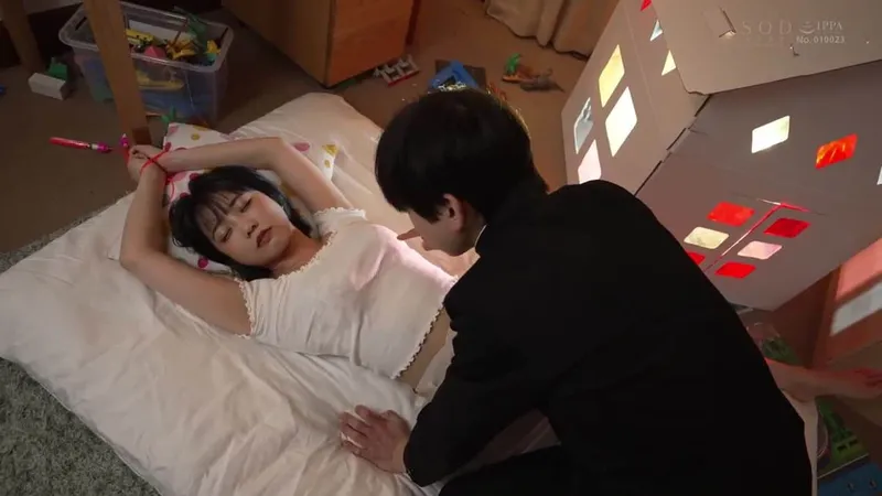 Trả thù anh trai thường xuyên bắt nạt bằng cách xxx người yêu anh ấy